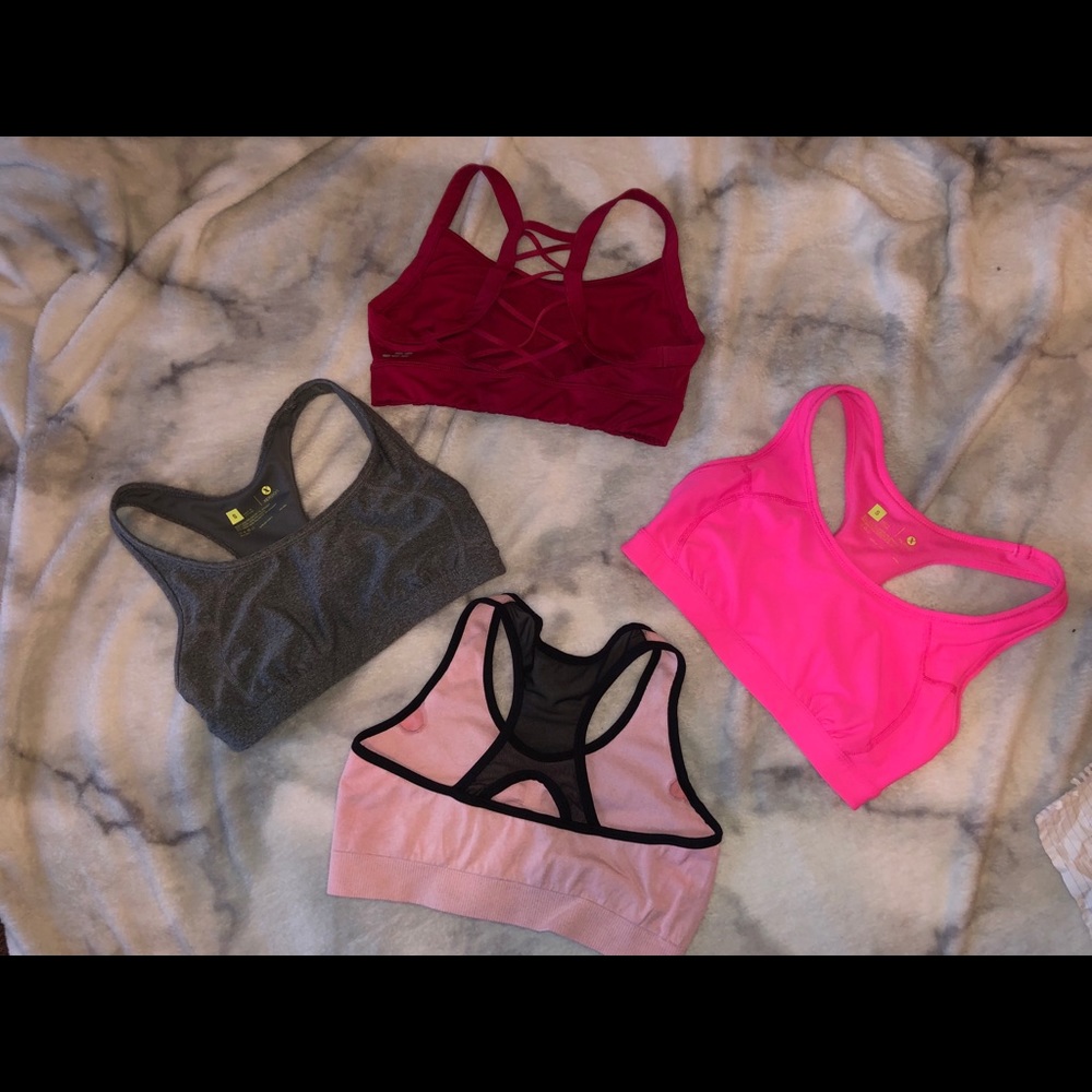 SPORTS BRA BUNDLE OF 4 SiZE SMALL
